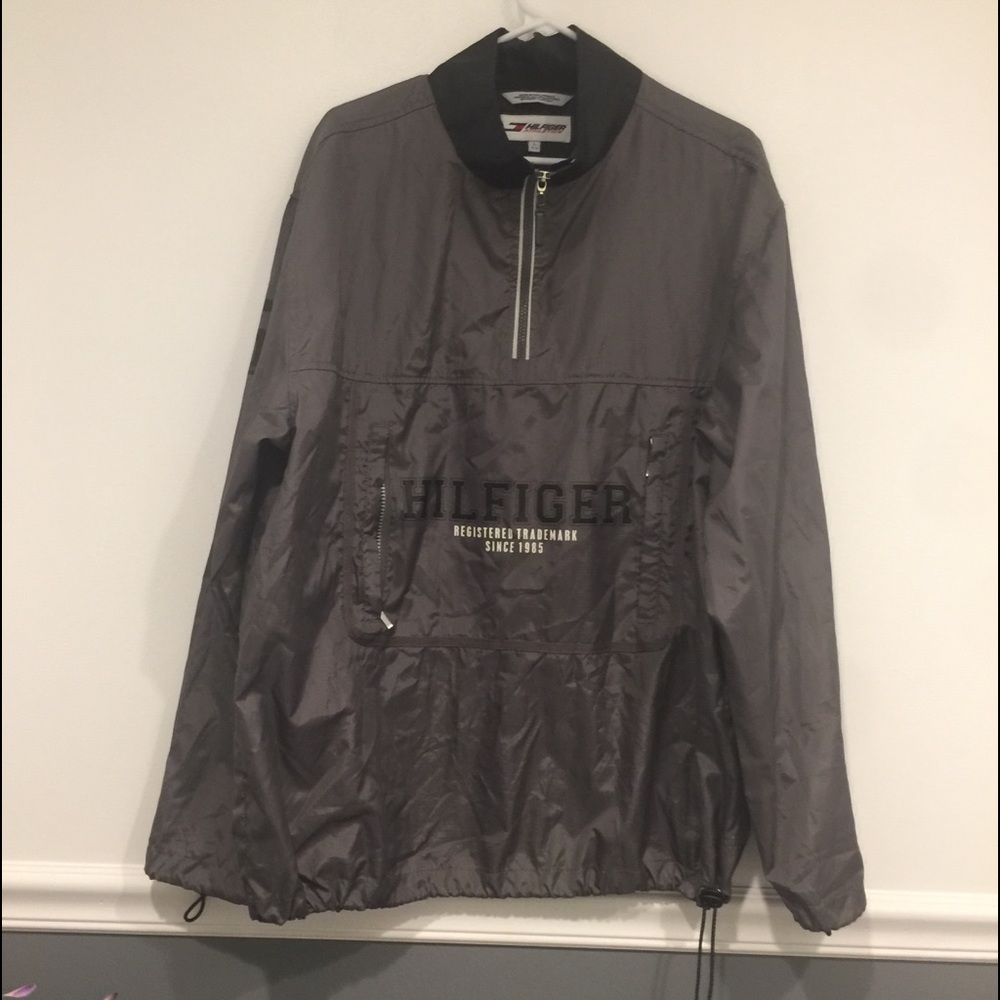 Hilfiger Athletics  light weight jacket men’s L